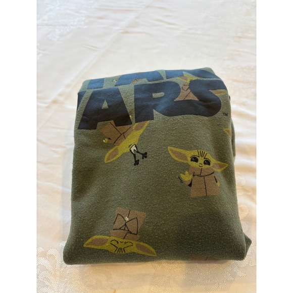 Disney Kids Star Wars The Mandalorian The Child Baby Yoda Hoodie Green size 8 - Picture 6 of 8